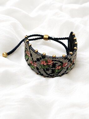 NWT Tory Burch T-Monogram Floral Bracelet